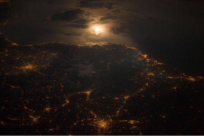 Наша планета ночью (30 фото)