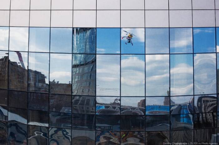 Москва-Сити с вертолета (17 фото)