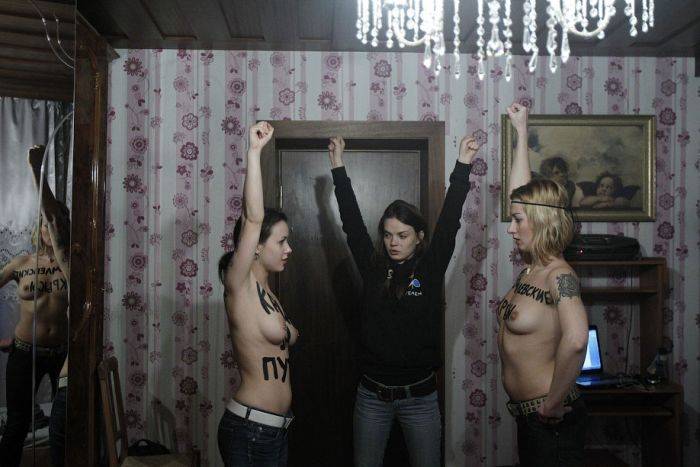  Femen     (20 )