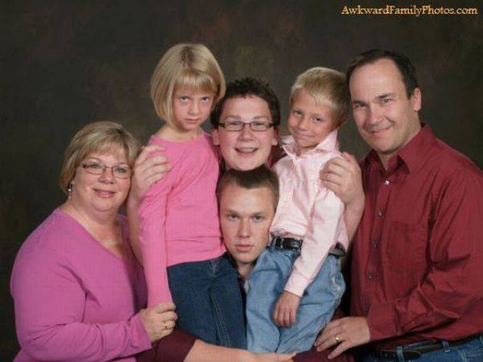 Смешные семейные фотографии (122 фото)