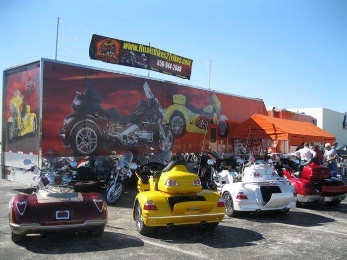Daytona Bike Week крупнейшее байк-шоу в Америке (64 фото)