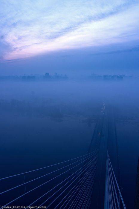 Киев на рассвете с высоты 135 метров (17 фото)