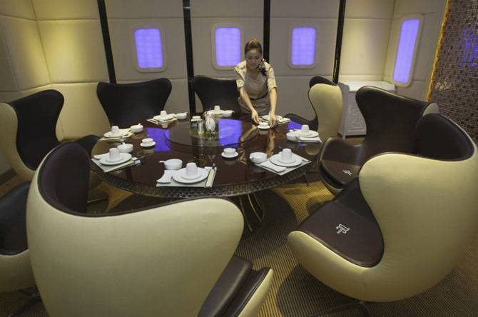 Ресторан-самолет Airbus A380 в Китае (14 фото)