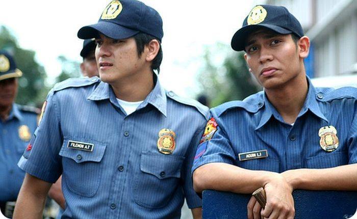 Переаттестация филиппинской полиции (7 фото)