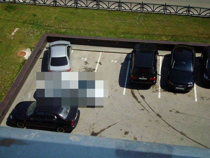 Кара за неправильную парковку в Свердловской области (3 фото)