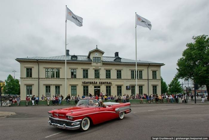 Power big meet - ежегодная автовыставка американской классики в Вестеросе, Швеция (45 фото)