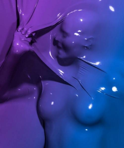 Сексуально-латексный фотопроект Жюльена Паласта (18 фото)