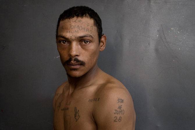 Татуировки африканских заключенных (20 фото)