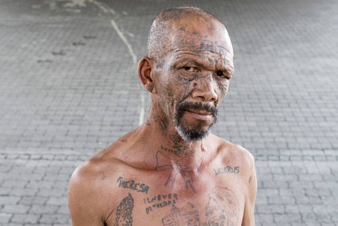 Татуировки африканских заключенных (20 фото)