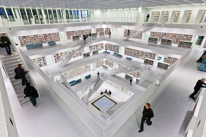Городская библиотека в Штутгарте, Германия (13 фото)