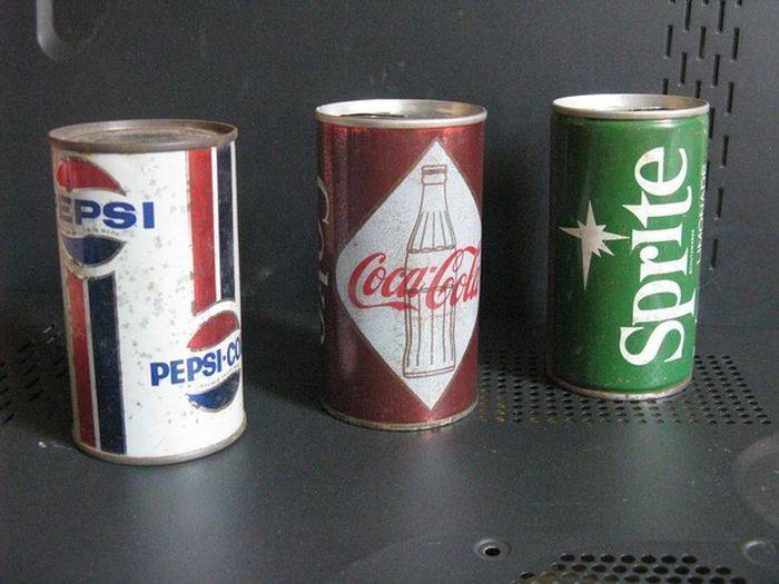 Упаковка напитков 80-90х годов (21 фото)