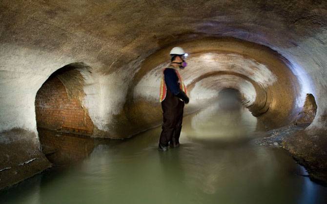 Подземные тоннели под Лондоном и Нью-Йорком (19 фото)
