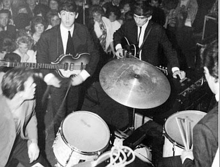   Beatles (145 )