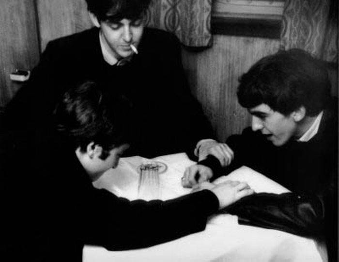   Beatles (145 )