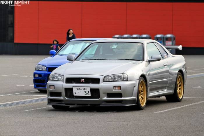    Skyline   (80 )