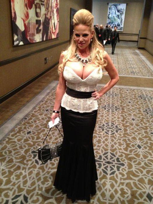   2013 AVN - ""   (59 )