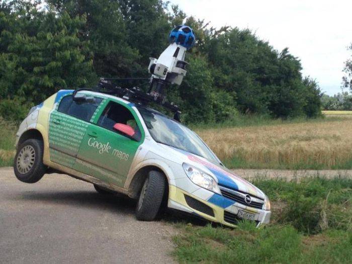     Google Street View (37 )