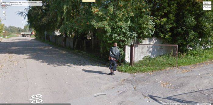     Google Street View (37 )