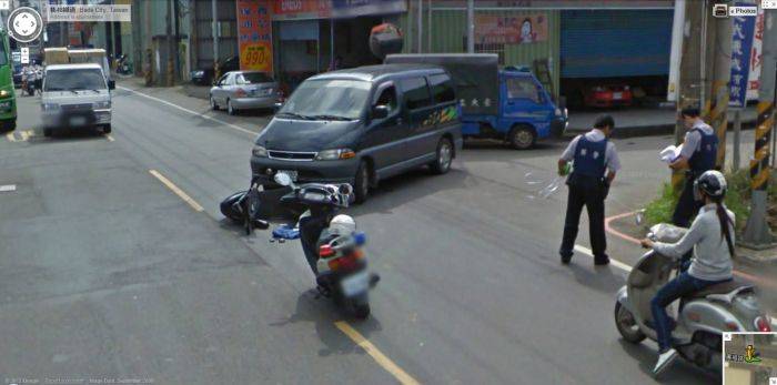     Google Street View (37 )