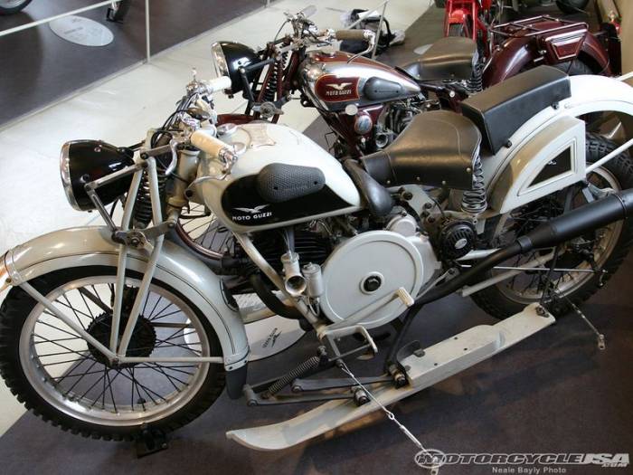   Moto Guzzi (29 )