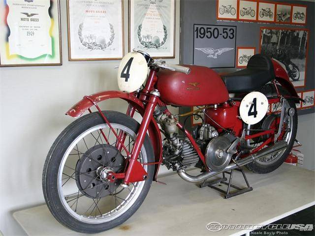   Moto Guzzi (29 )