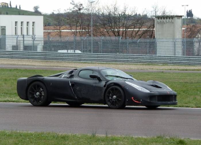 La Ferrari      Ferrari (34 )