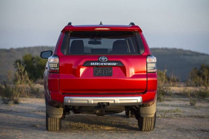 Toyota  4Runner (42 )