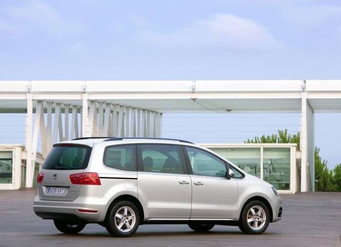 Seat     200-  Alhambra (15 )