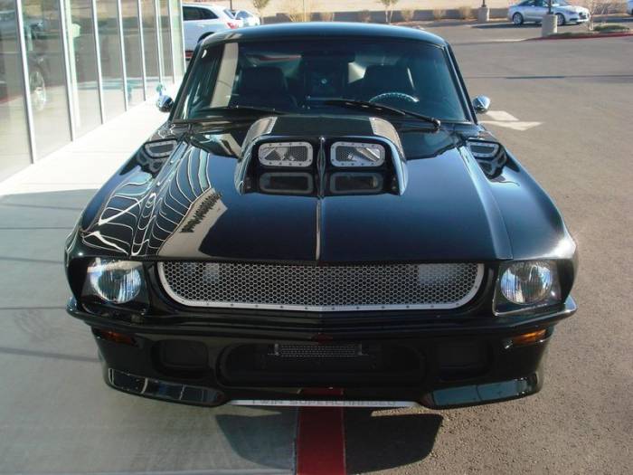 900- Ford Mustang Obsidian    (96 )