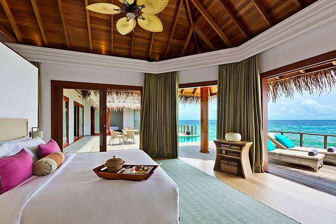   Dusit Thani Maldives