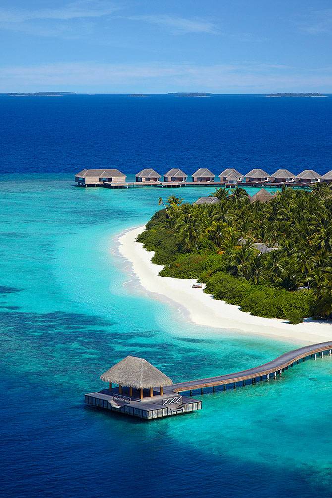   Dusit Thani Maldives