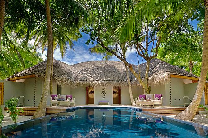   Dusit Thani Maldives