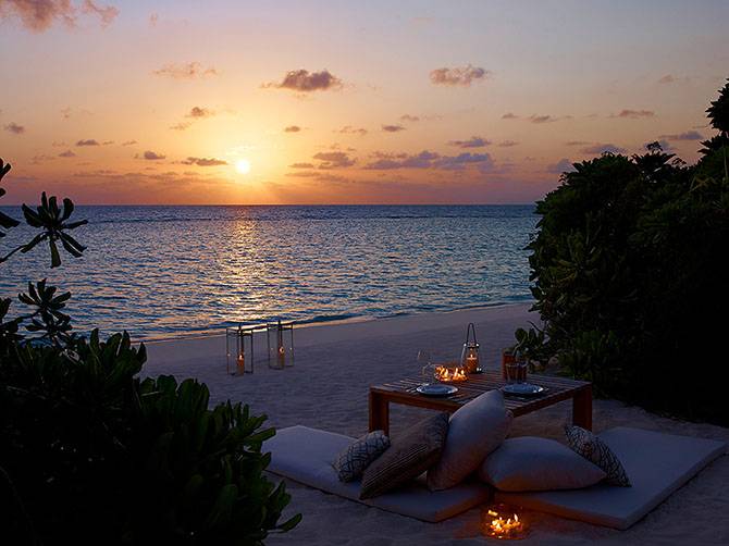   Dusit Thani Maldives