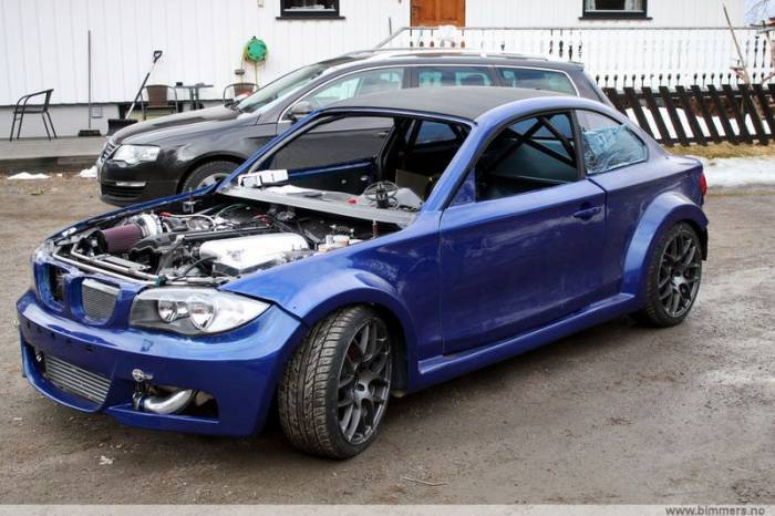 800-   BMW 1-Series E82 (51 )