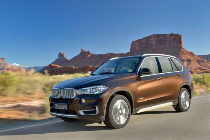    BMW X5 2014 (70 )