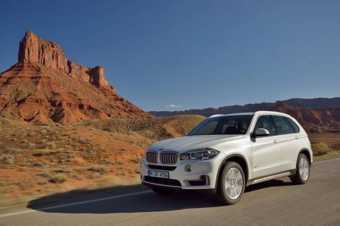    BMW X5 2014 (70 )