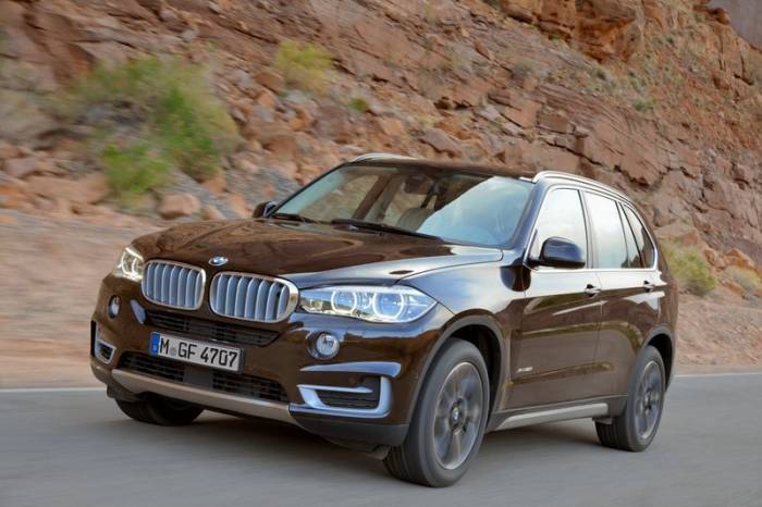    BMW X5 2014 (70 )