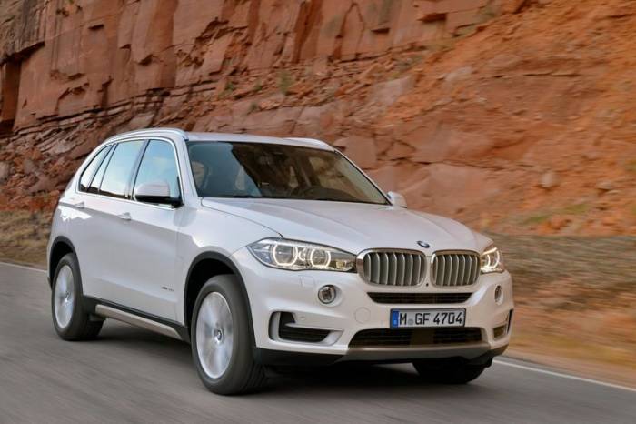    BMW X5 2014 (70 )