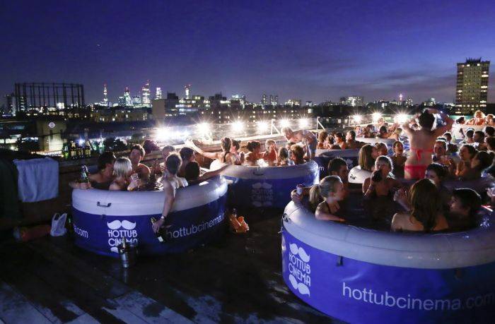 Hot Tub Cinema -      -  (20 )