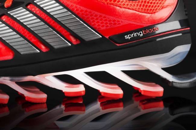  Adidas Springblade       (8 )