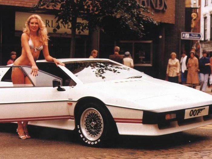 Lotus Esprit S1      (20 )