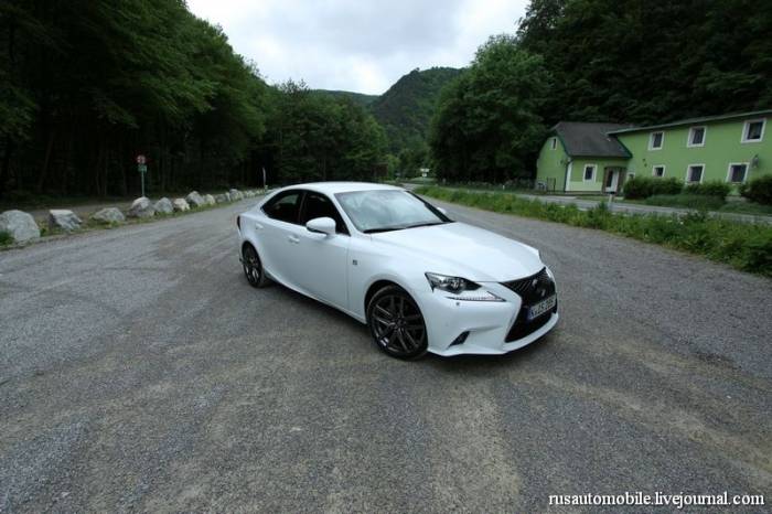   Lexus IS (63 )