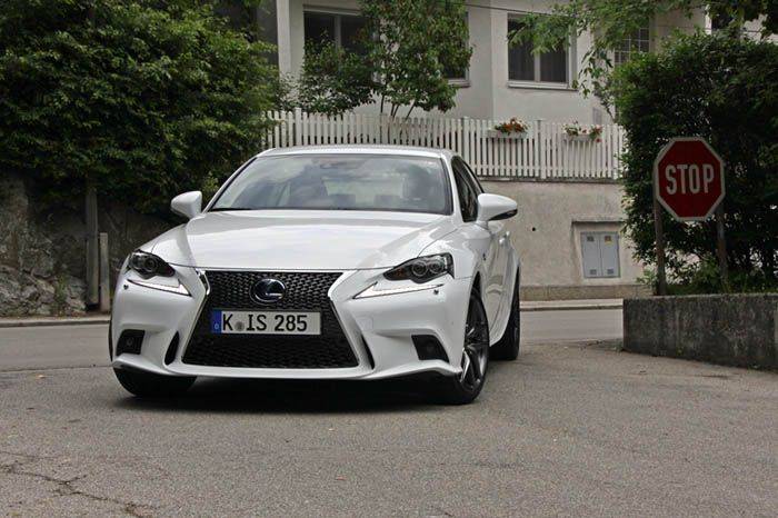   Lexus IS (63 )