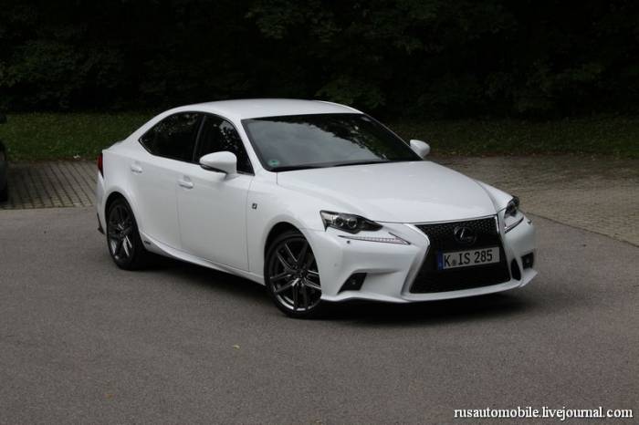   Lexus IS (63 )