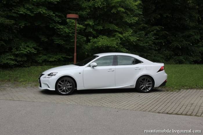   Lexus IS (63 )