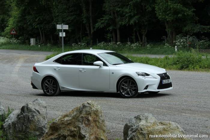   Lexus IS (63 )