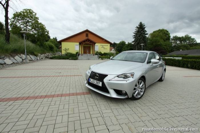   Lexus IS (63 )