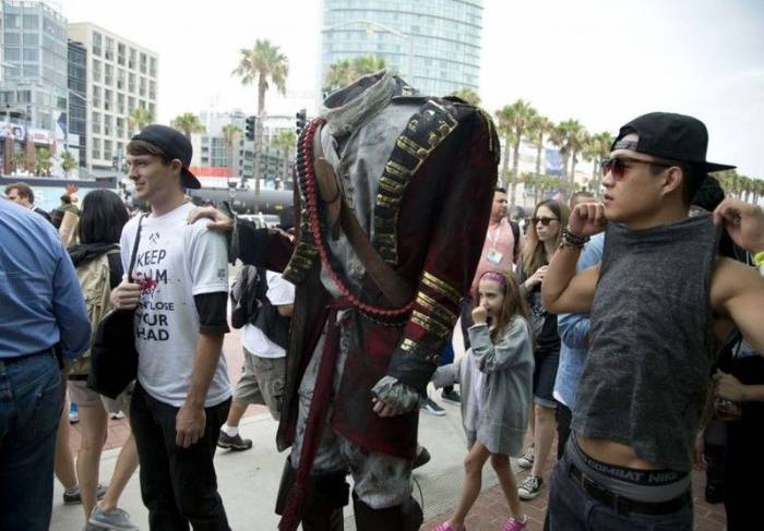 Comic-Con  - (50 )