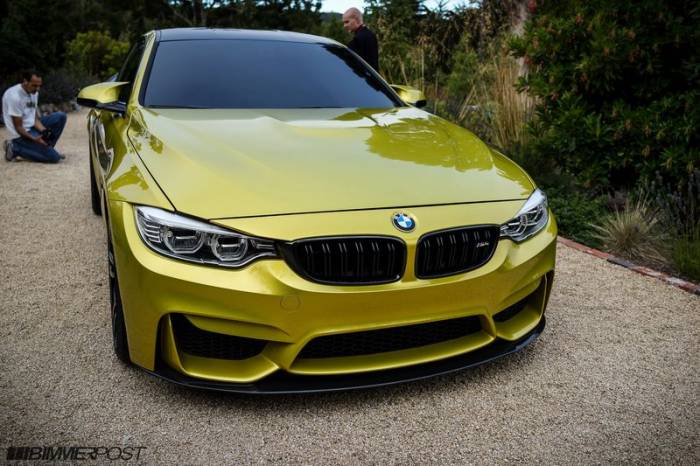 BMW    M4 Coupe (75 )