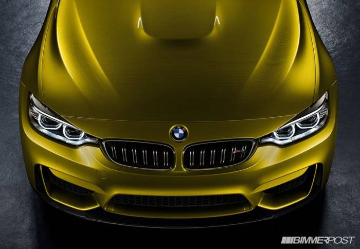 BMW    M4 Coupe (75 )